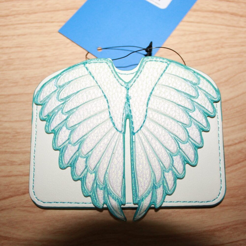 NWT Danielle Nicole Disney Hercules Baby Pegasus Wings Cardholder - Picture 3 of 3